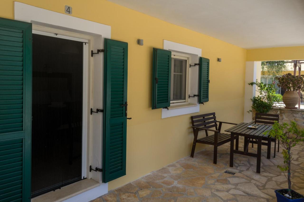 Villa Elaia Suites & Apartments No.4 Gaios Exterior photo